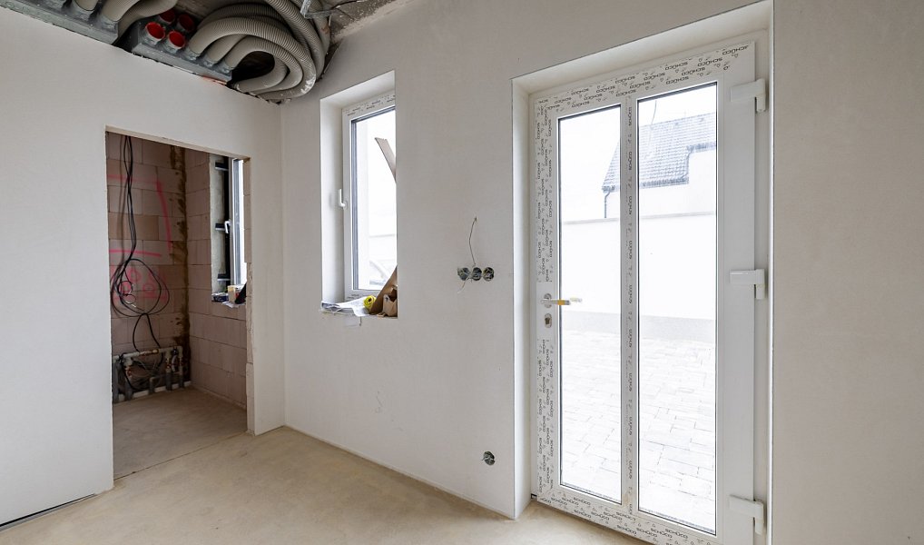 Prodej domu 166 m² s pozemkem 1 012 m², Lužná – náhled fotky 22
