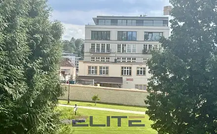 Pronájem bytu 1+kk 40 m²