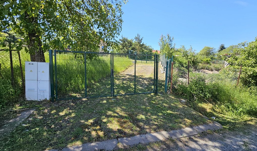 Prodej stavebního pozemku 1 702 m², Divišov – náhled fotky 11