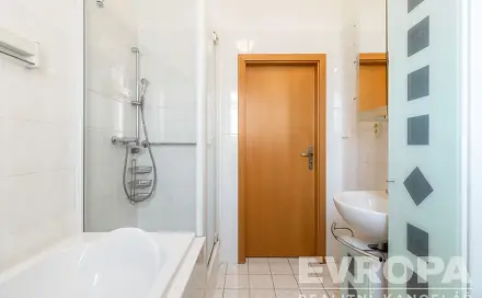 Prodej bytu 2+1 69 m²