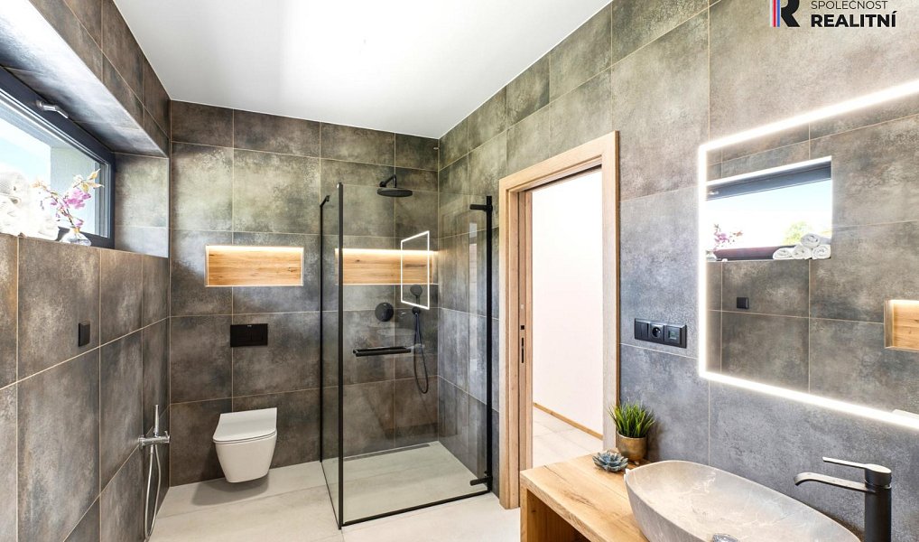 Prodej domu 200 m² s pozemkem 900 m², Veltrusy – náhled fotky 19