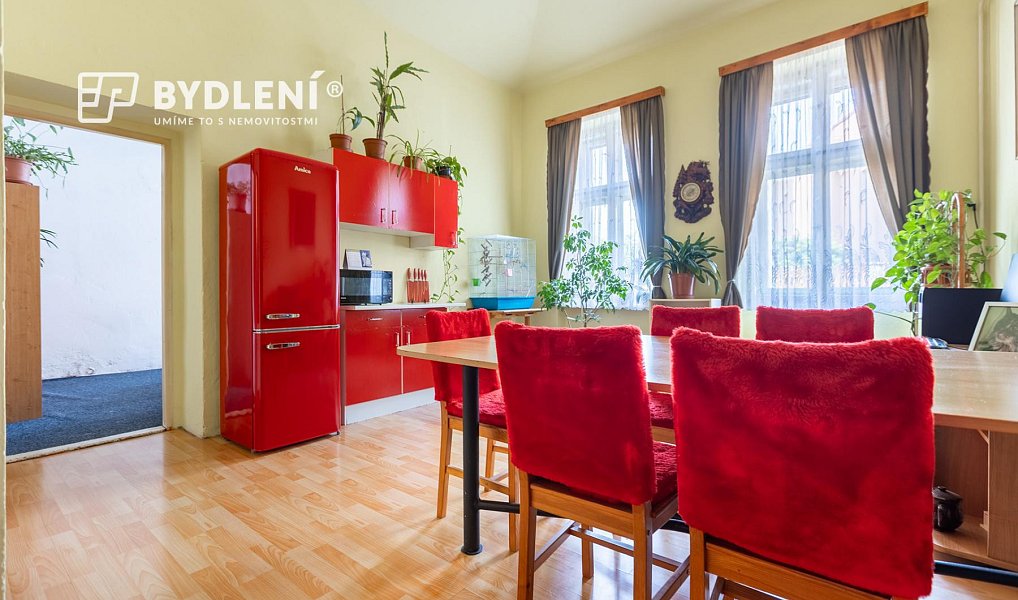 Prodej domu 330 m² s pozemkem 400 m², Teplice – náhled fotky 11