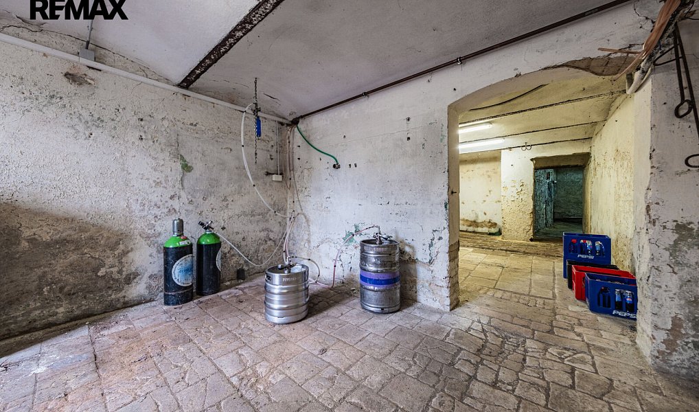 Prodej ubytovacího objektu 670 m², Zbrašín – náhled fotky 29