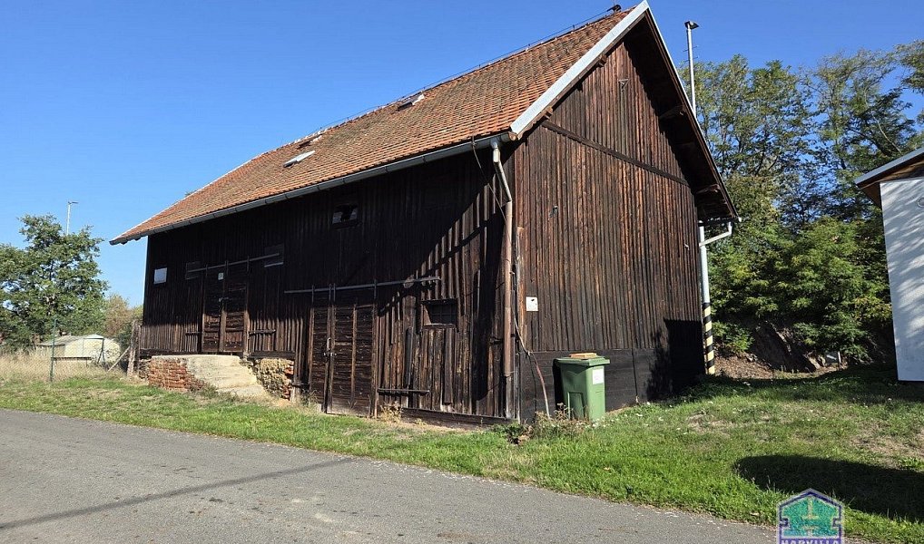Prodej skladovacích prostor 192 m², Cebiv – fotka 1 z 10