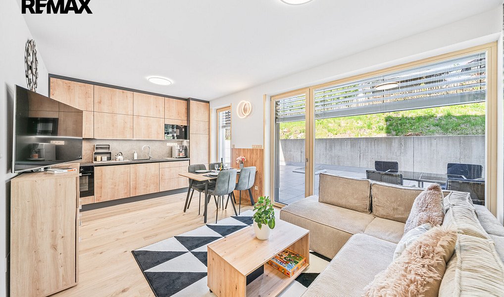 Pronájem bytu 2+kk 43 m², Železná Ruda – fotka 1 z 19