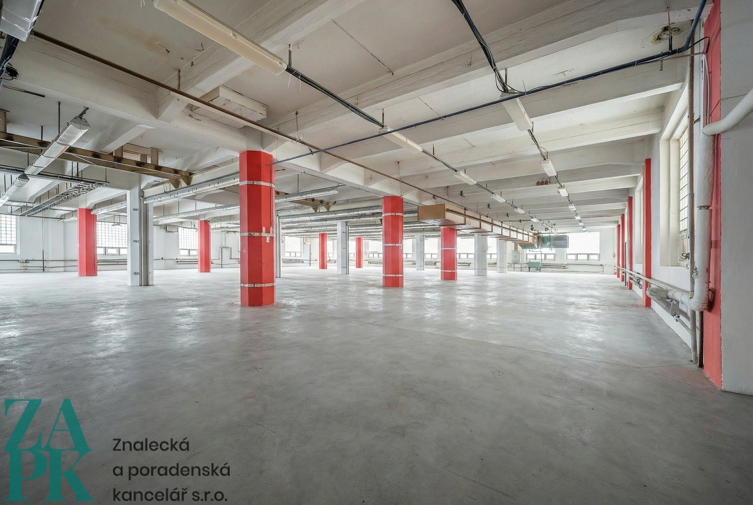 Pronájem skladovacích prostor 1 075 m² – fotografie 3