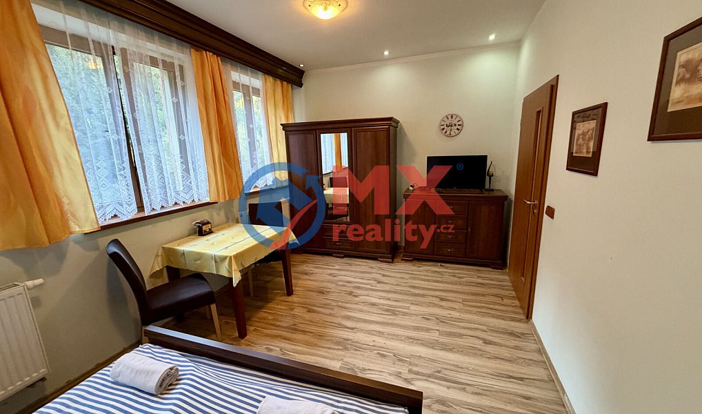 Prodej ubytovacího objektu 2 428 m², Sobotín – náhled fotky 46