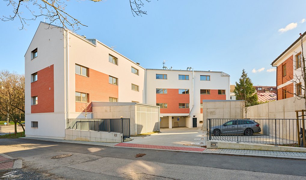 Pronájem bytu 2+kk 55 m², Praha – náhled fotky 25