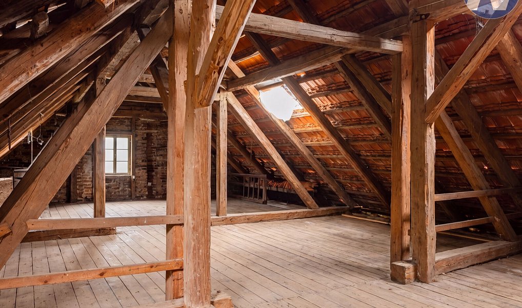 Prodej domu 172 m² s pozemkem 1 212 m², Slabčice – náhled fotky 27