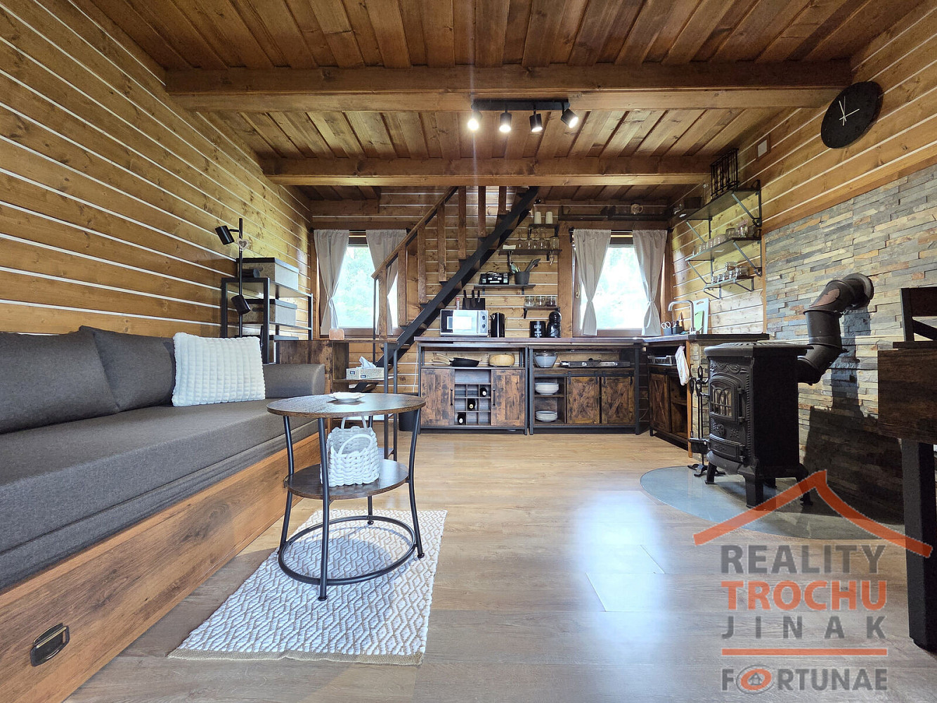 Prodej chaty/chalupy 505 m² s pozemkem 505 m² – fotografie 3