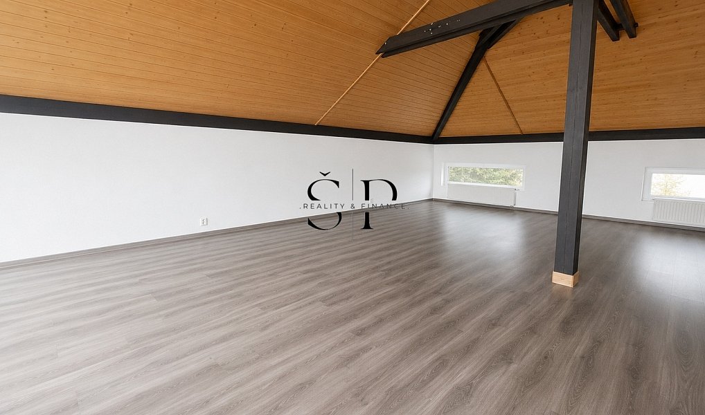Prodej domu 300 m² s pozemkem 2 218 m², Jesenice – náhled fotky 6