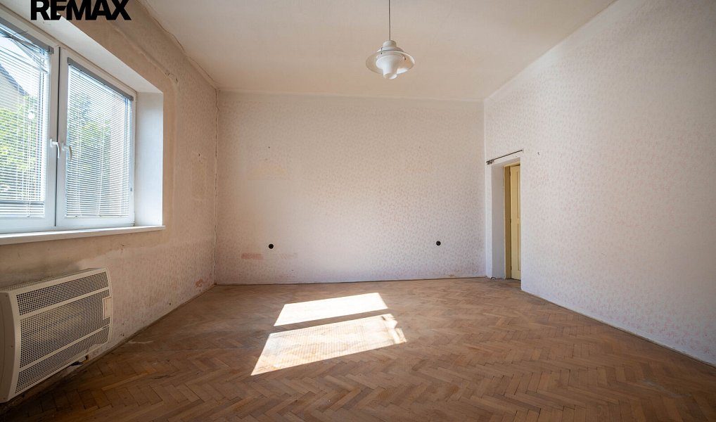 Prodej domu 176 m² s pozemkem 1 042 m², Nymburk – náhled fotky 8