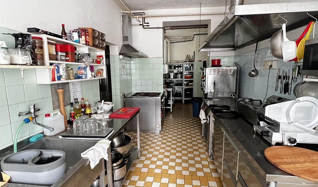 Prodej ubytovacího objektu 1 200 m², Svojanov – náhled fotky 22