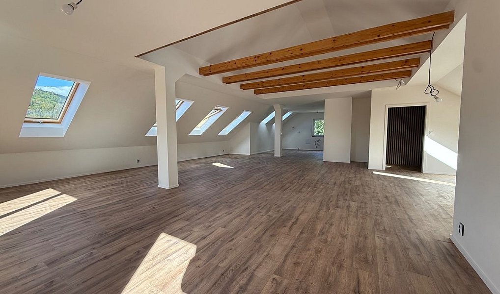 Prodej bytu atypického 138 m², Karlštejn – náhled fotky 6