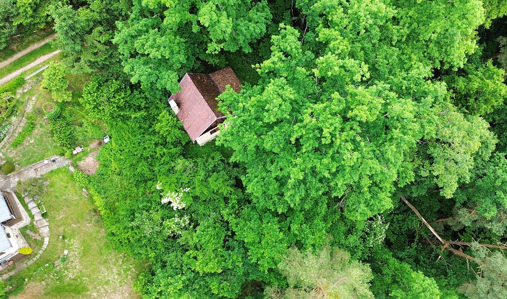 Prodej chaty/chalupy 50 m² s pozemkem 979 m², Kamenný Újezd – náhled fotky 10