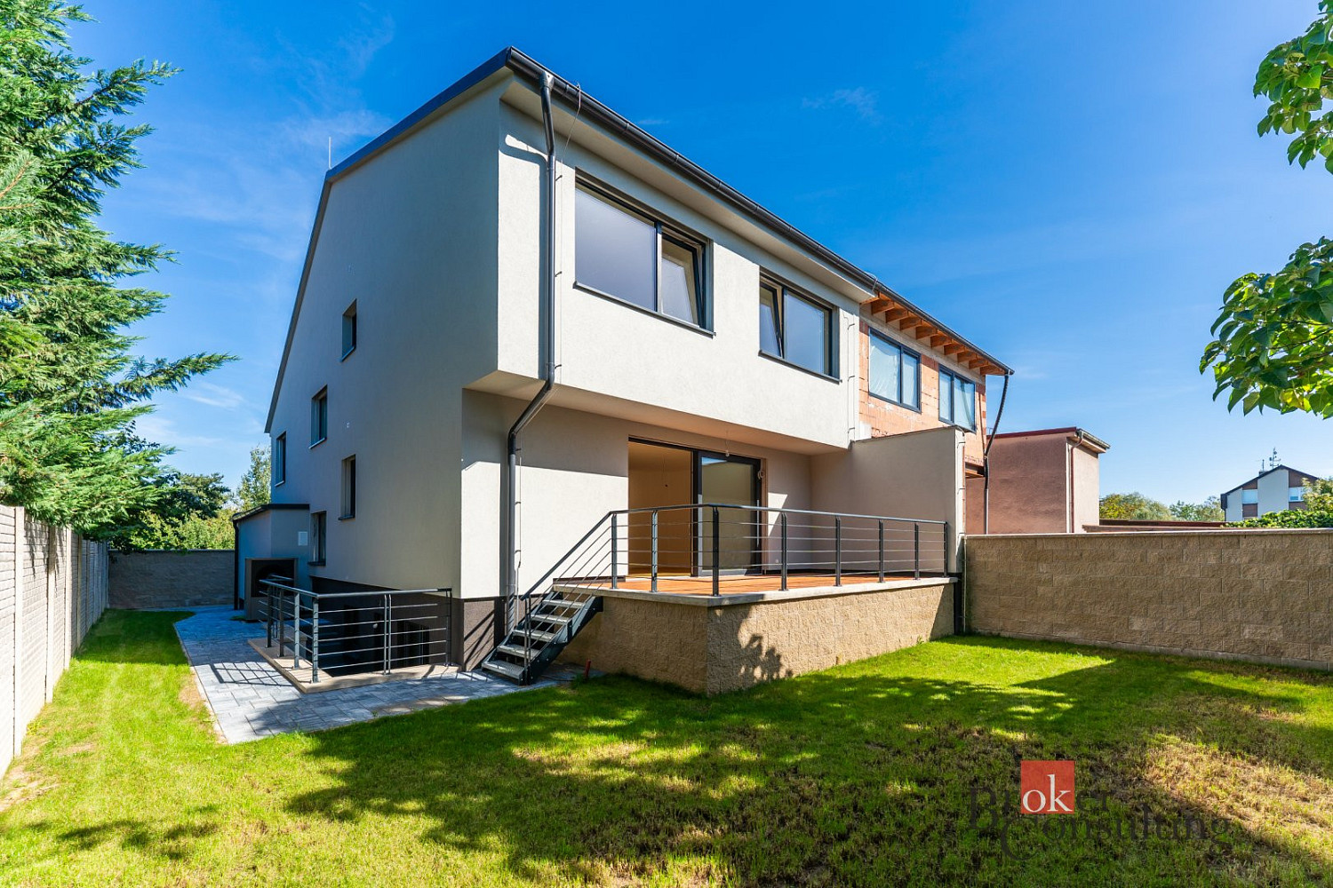 Prodej domu 257 m² s pozemkem 292 m²