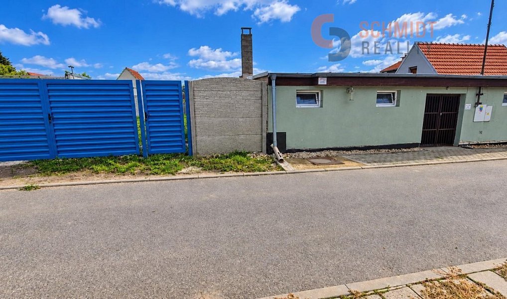 Prodej stavebního pozemku 750 m², Březí – náhled fotky 5