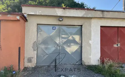 Prodej zkolaudované garáže 19 m2, Veverská Bítýška, Veverská Bítýška, okres Brno-venkov