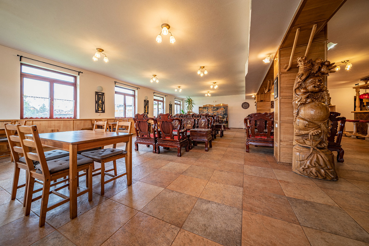 Prodej obchodních prostor 500 m² – další