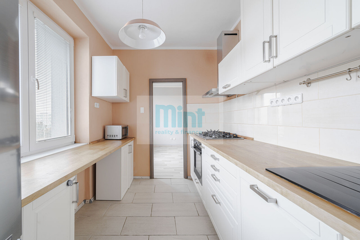 Pronájem bytu 2+1 50 m² – fotografie 4
