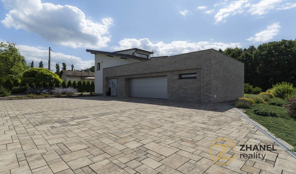 Prodej domu 351 m² s pozemkem 1 603 m², Havířov – náhled fotky 2