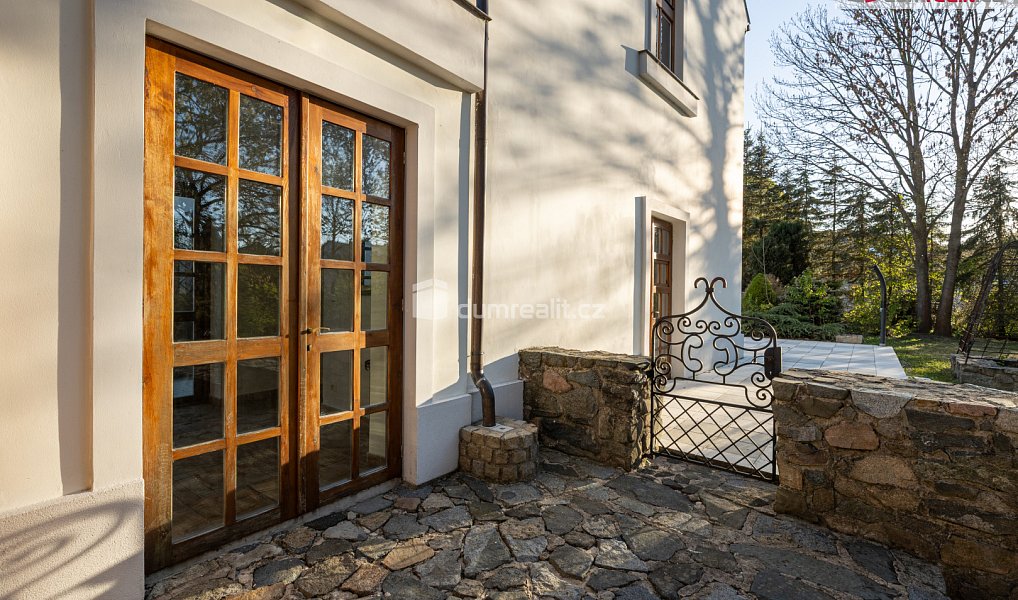 Prodej domu 266 m² s pozemkem 6 387 m², Pyšely – náhled fotky 57