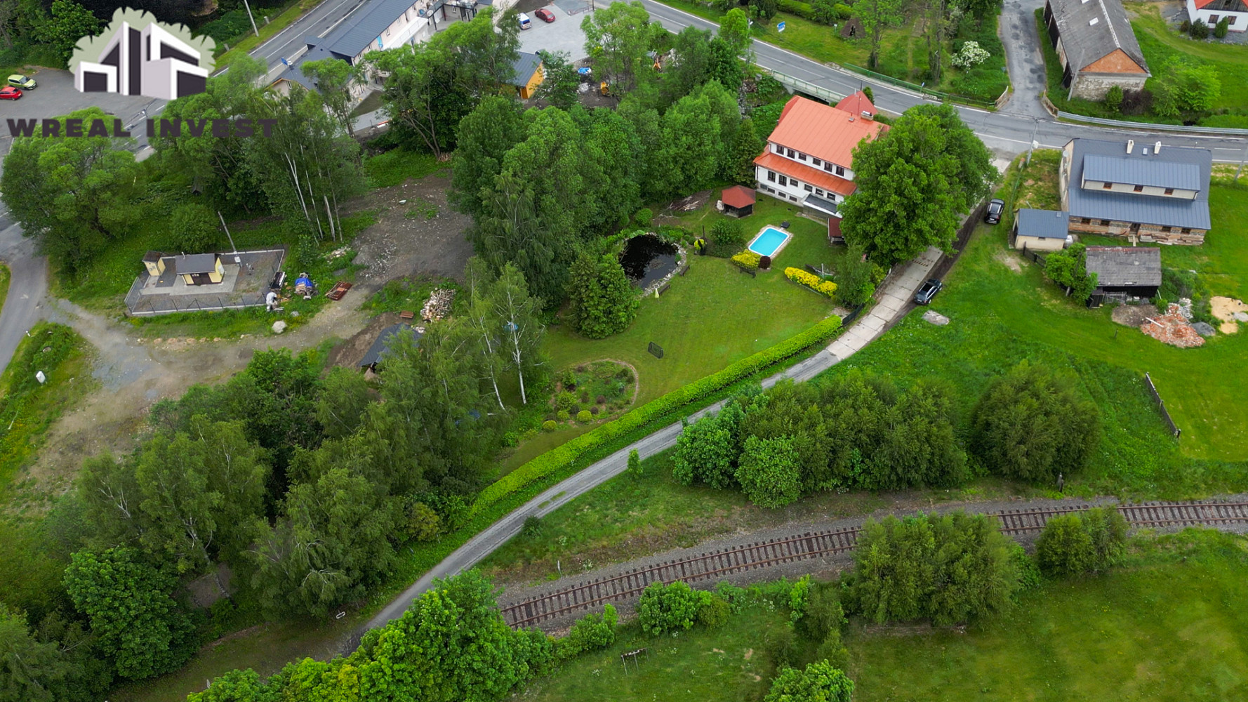 Prodej ubytovacího objektu 382 m² – další