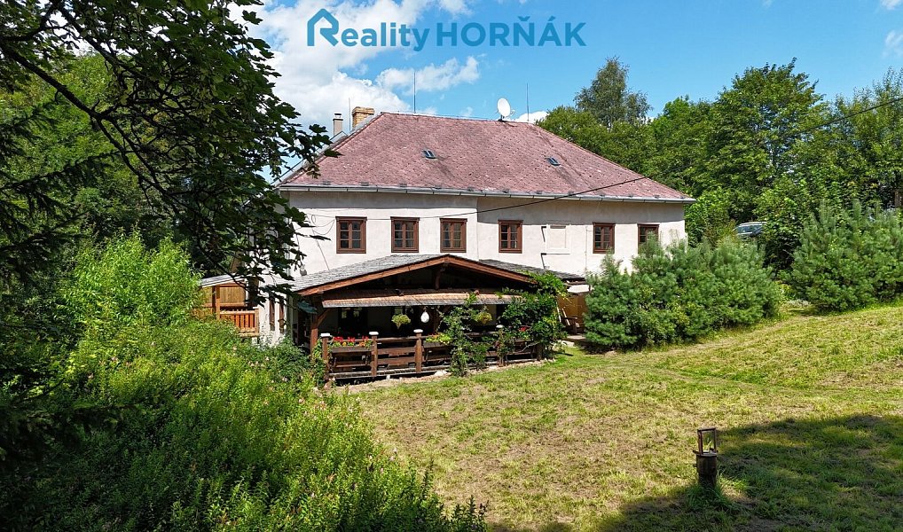 Prodej ubytovacího objektu 340 m², Černá v Pošumaví – náhled fotky 2