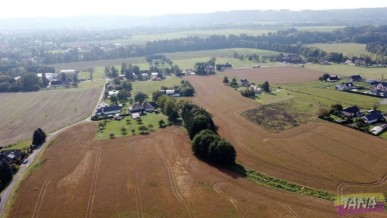 Prodej pole 27 614 m² – fotografie 2