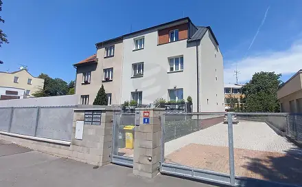 Prodej komerčního objektu (jiného typu) 49 m², Javorová, Praha 8 - Kobylisy