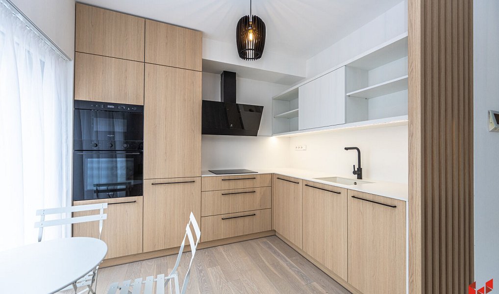 Pronájem bytu 2+kk 44 m², Praha – náhled fotky 6
