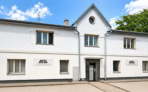 Prodej výrobní a skladovací budovy Třebíč Borovina - 714 m2