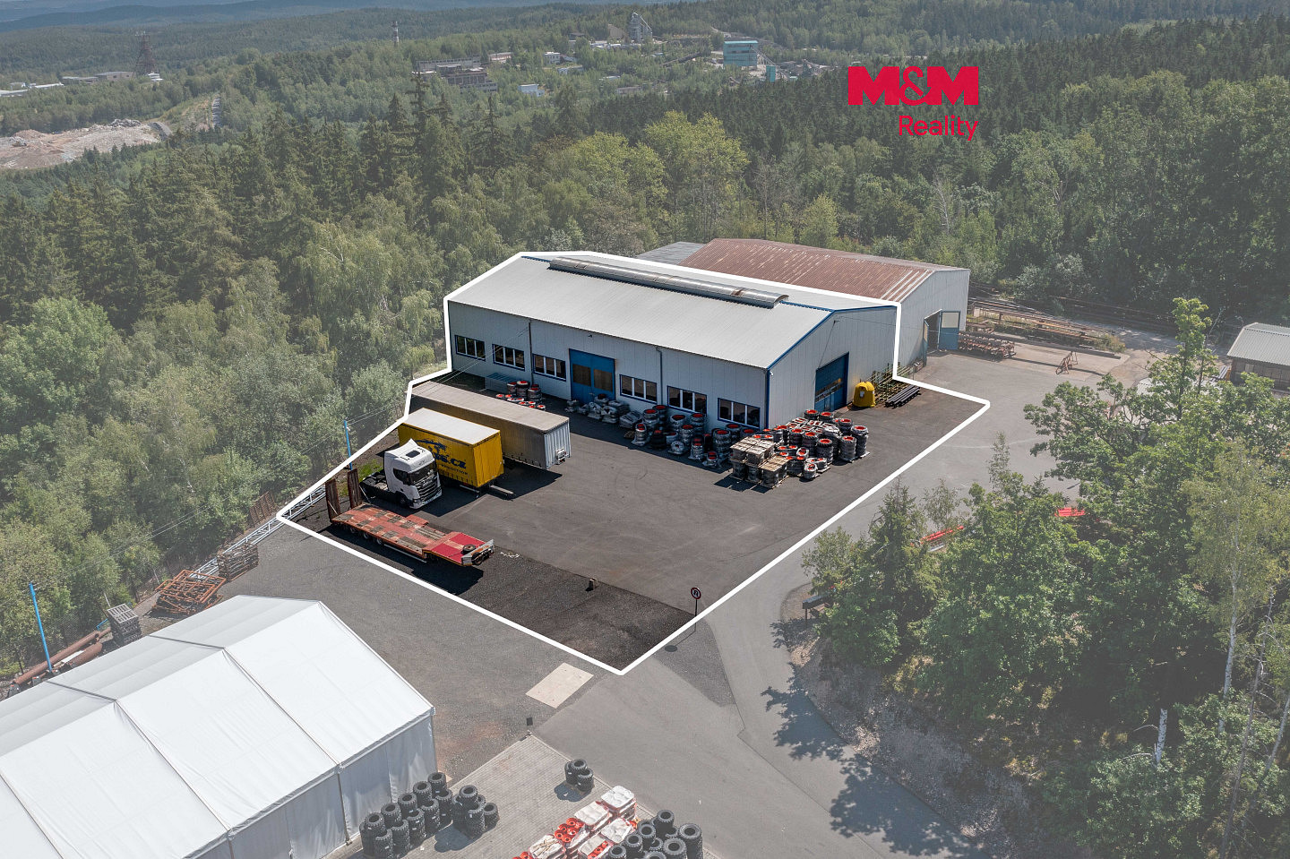 Pronájem výrobních prostor 594 m²
