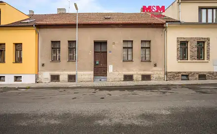 Prodej domu 138 m² s pozemkem 385 m², Tyršova, Slaný, okres Kladno