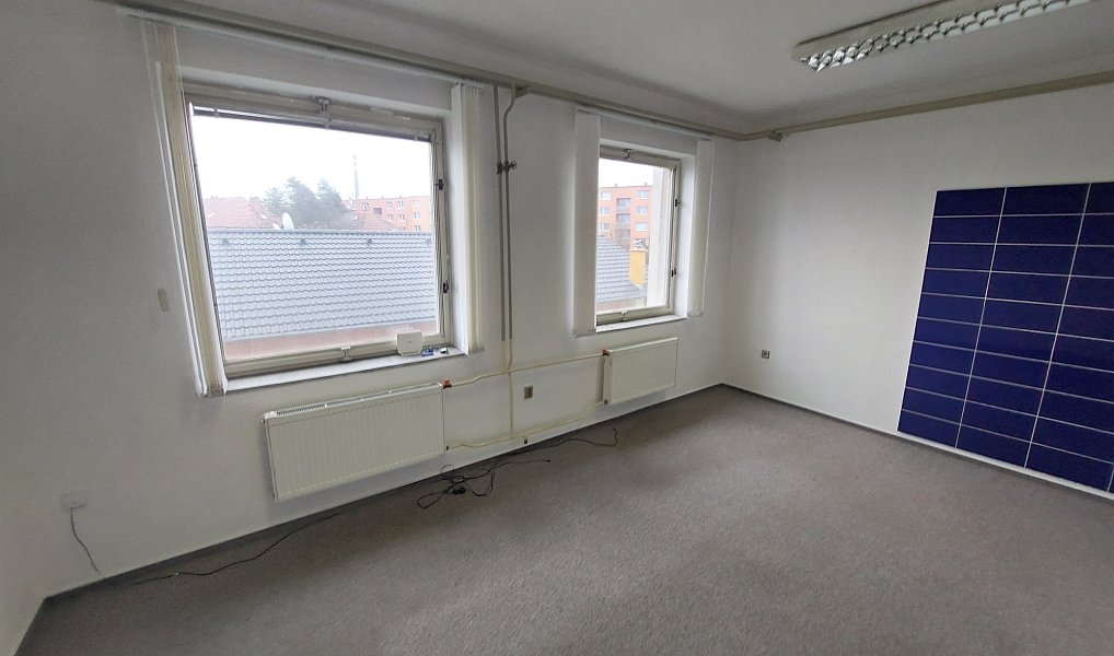 Pronájem kanceláře 20 m², Třebíč – náhled fotky 2