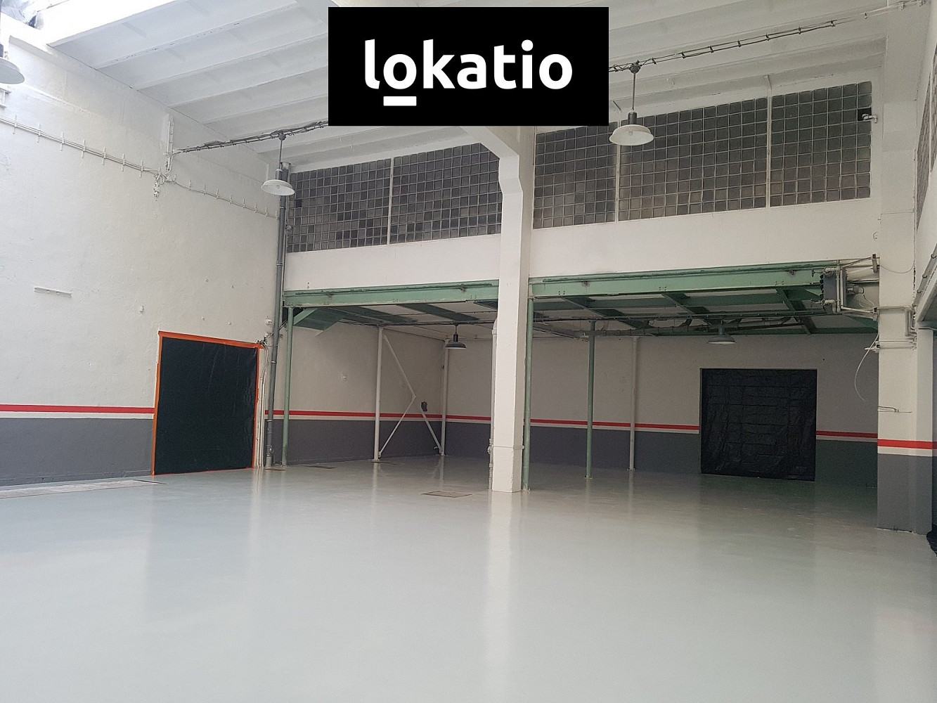 Pronájem skladovacích prostor 1 000 m² – fotografie 2