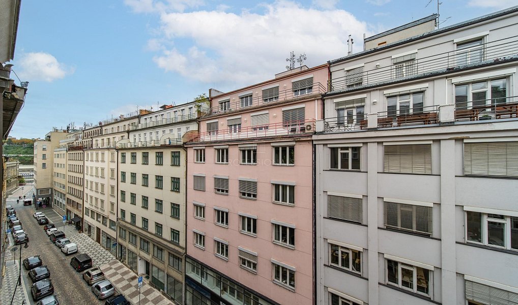 Prodej bytu 2+kk 72 m², Praha – náhled fotky 16