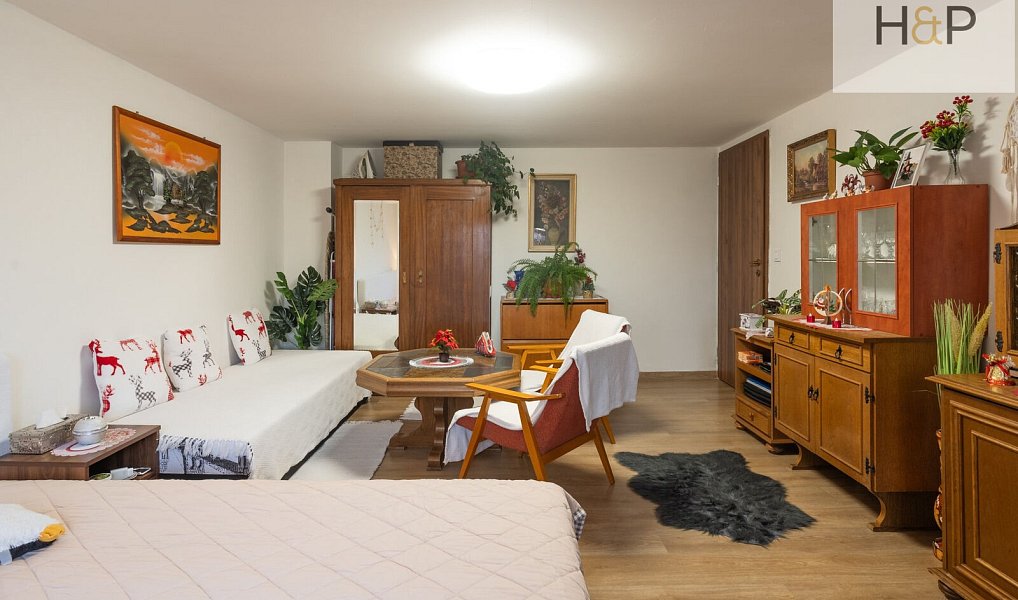 Prodej nájemního domu, činžáku 450 m², Skrbeň – náhled fotky 10