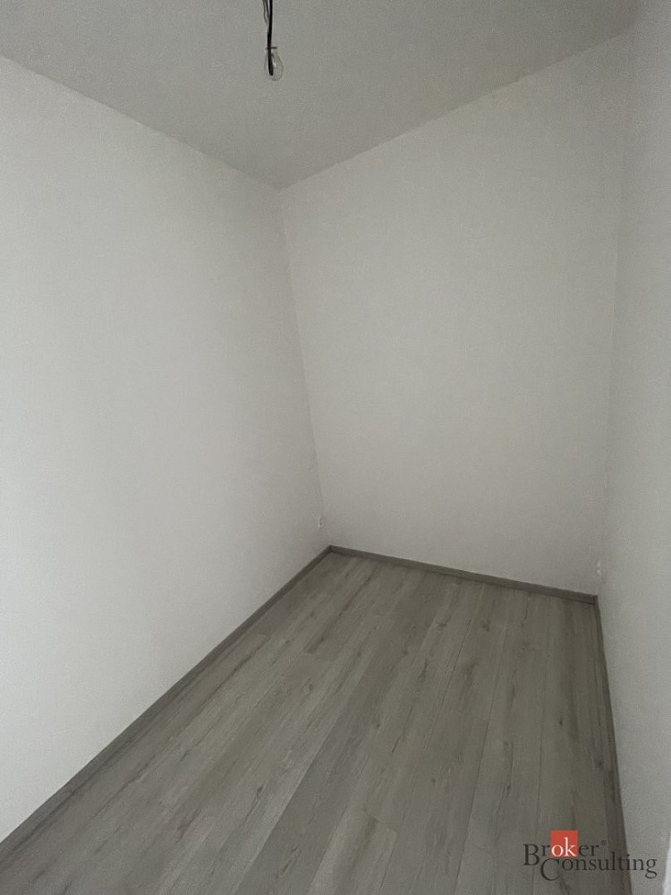 Pronájem bytu 1+kk 35 m² – fotografie 4