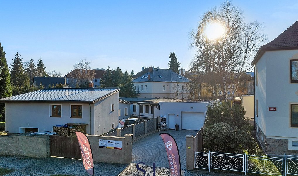 Prodej obchodních prostor 325 m², Nový Bor – náhled fotky 3