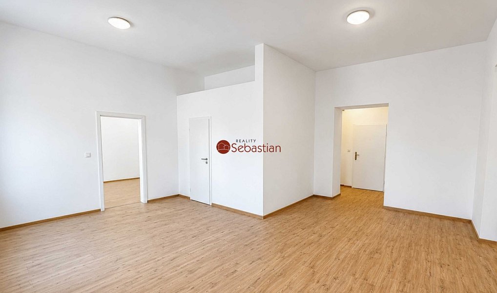 Pronájem kanceláře 71 m², Pardubice – náhled fotky 4