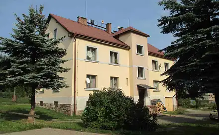 Pronájem bytu 3+1 100 m², Slaná - Nedvězí, okres Semily