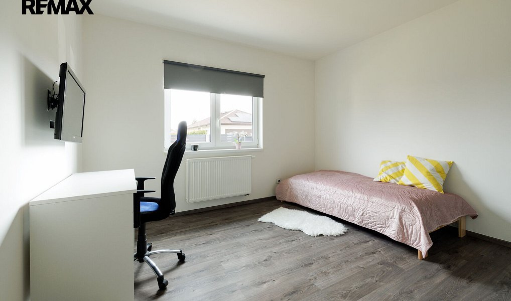 Prodej domu 92 m² s pozemkem 738 m², Kladno – náhled fotky 10