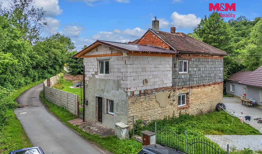 Prodej domu 220 m² s pozemkem 549 m², Luže – náhled fotky 19