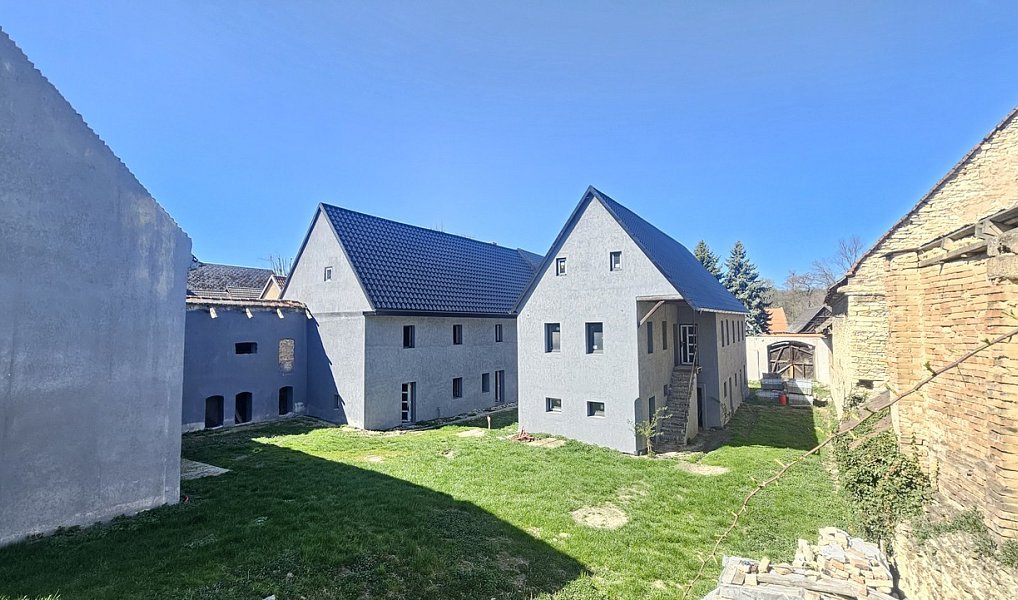Prodej domu 506 m² s pozemkem 1 573 m², Vrutice – náhled fotky 19