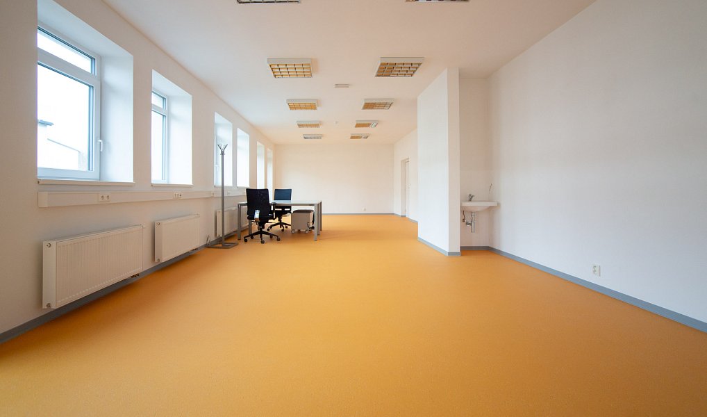 Prodej skladovacích prostor 6 236 m², Dobříš – náhled fotky 8