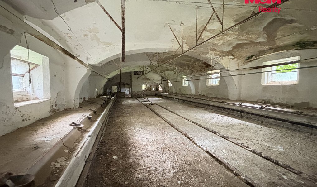 Prodej zemědělského objektu 600 m², Pelhřimov – náhled fotky 9