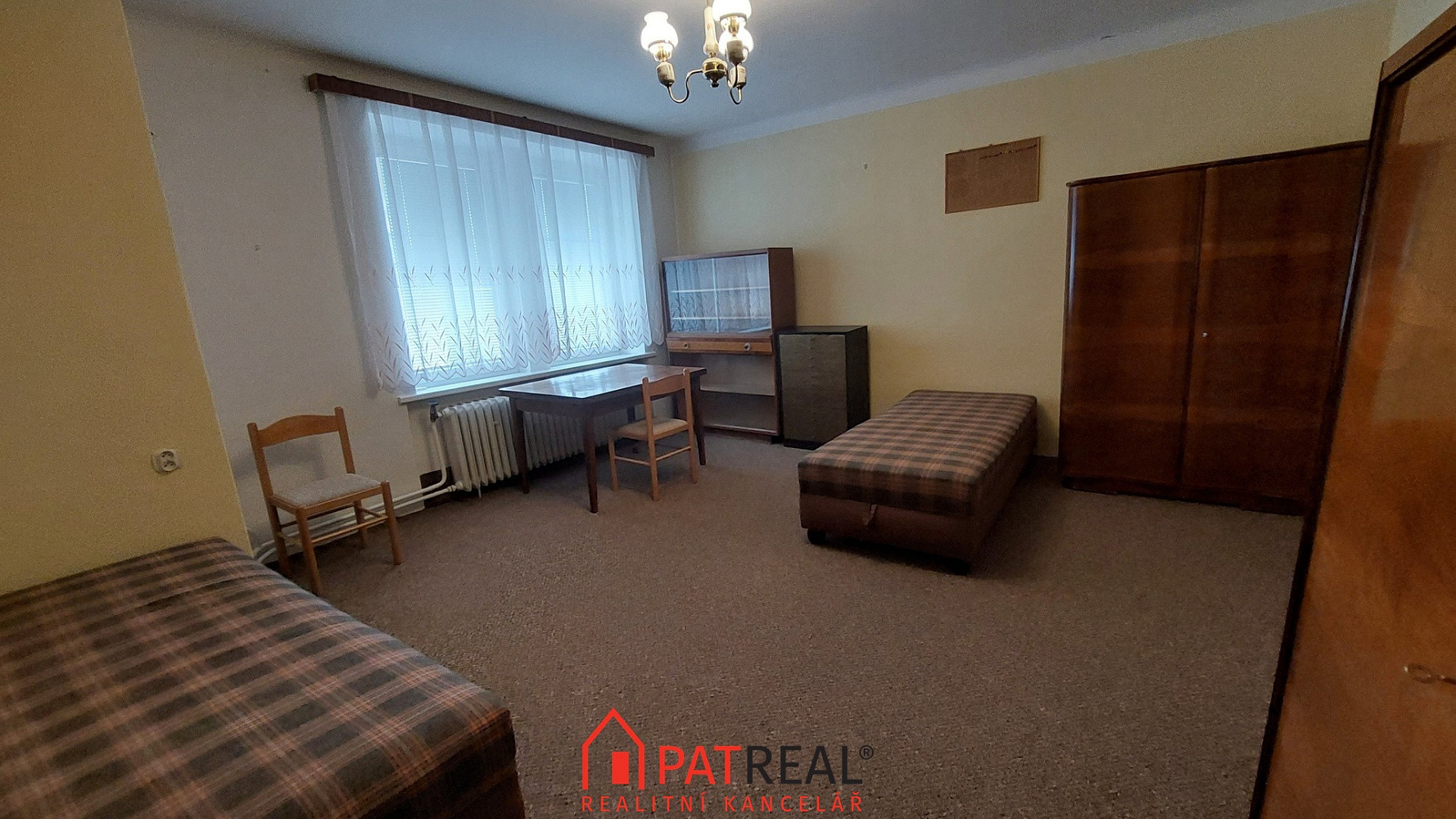 Pronájem pokoje 136 m² — photo 2