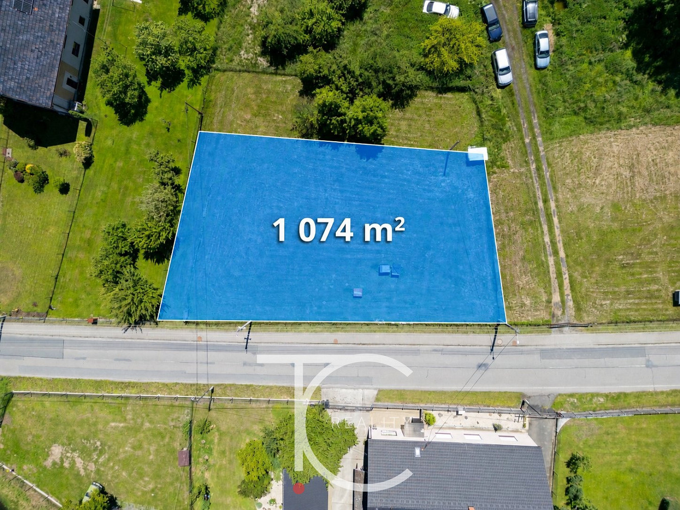Prodej stavebního pozemku 1 074 m²