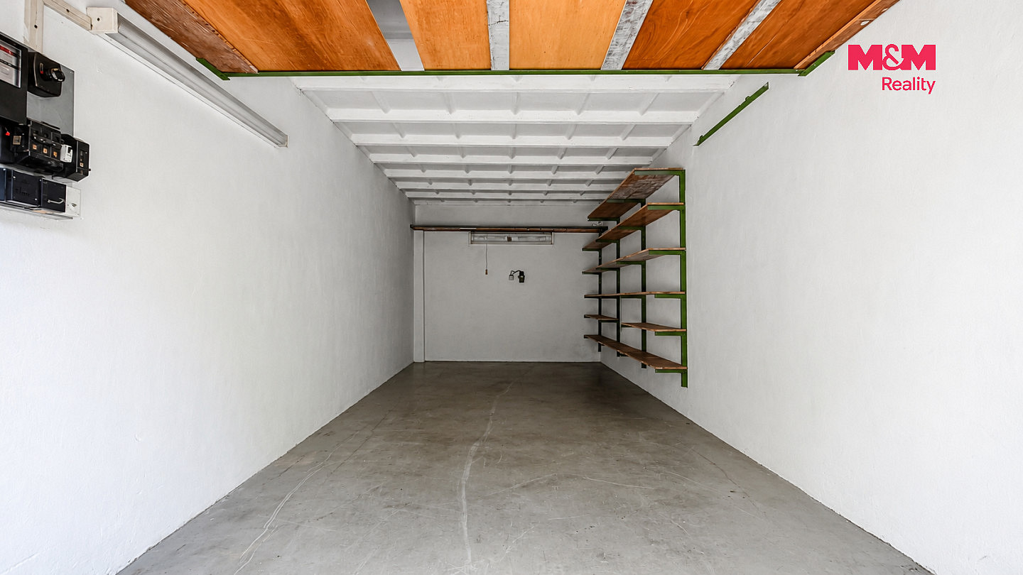 Prodej garáže, 18 m2, zlín, ul. partyzánská — photo 3